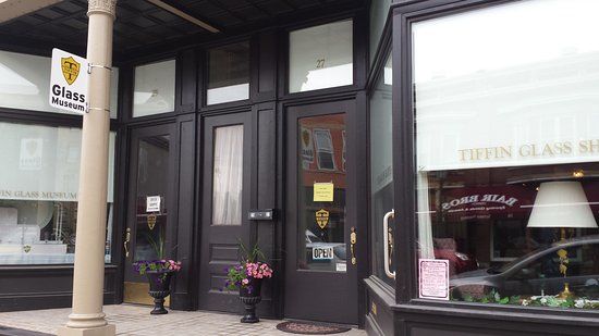 Tiffin Glass Museum and Shoppe